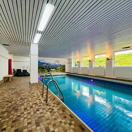 Bergsonne B15 Montana Haus