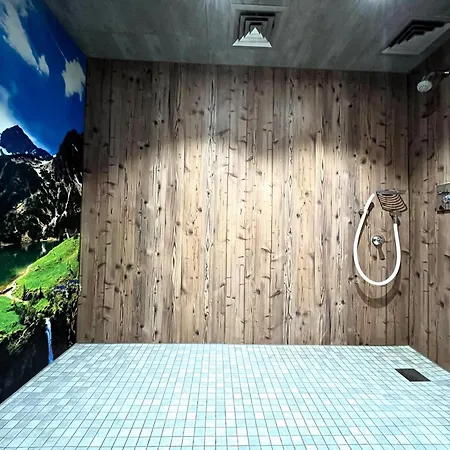 Bergsonne B15 Montana Haus *